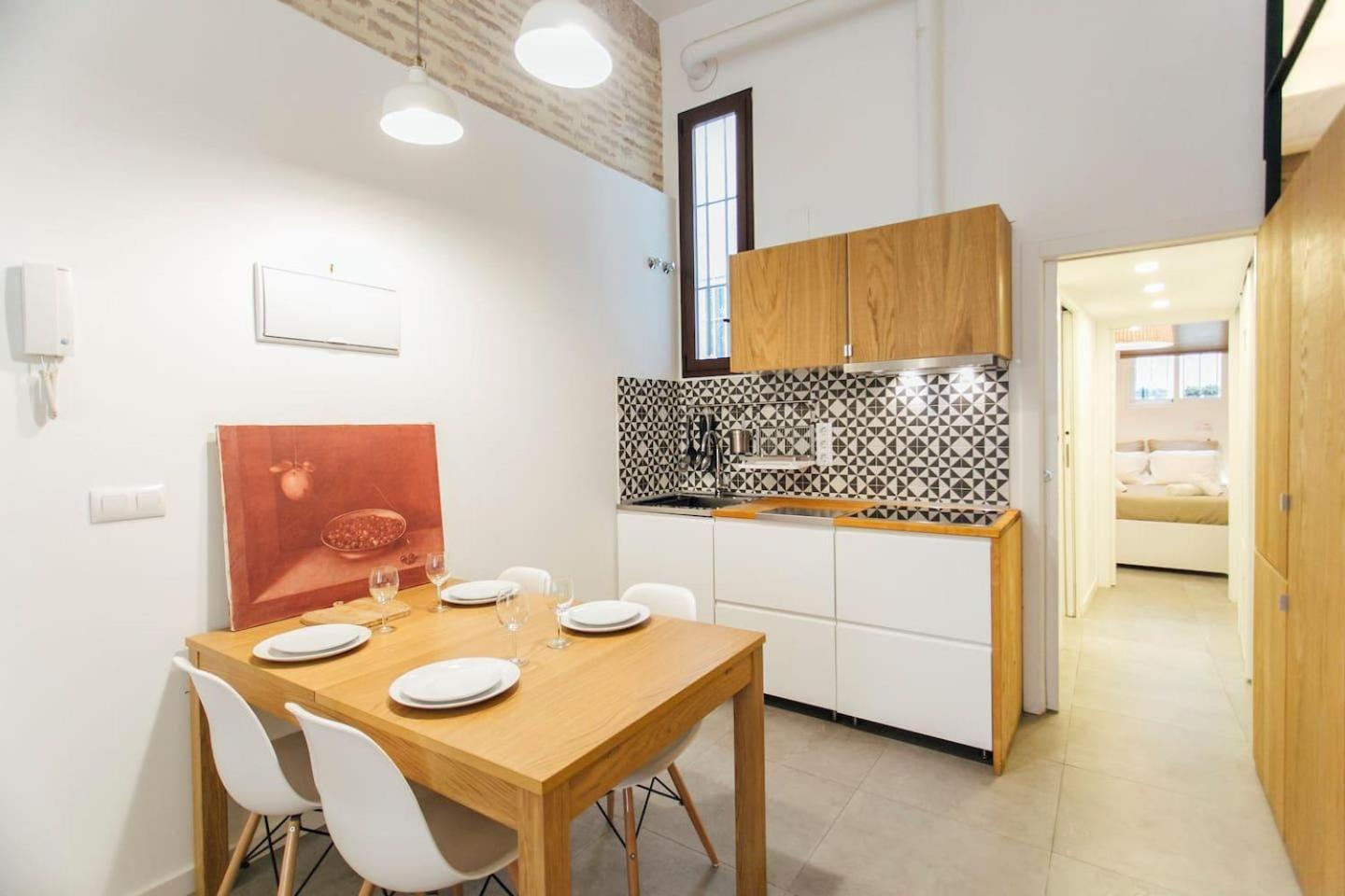Amplio Apartamento De Diseno Precioso De Estilo Sevillano En Pleno Centro Exterior foto